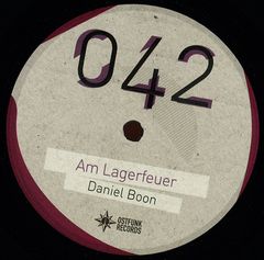AM LAGERFEUER