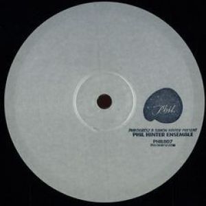 PHILOGRESZ & SIMON HINTER PRESENT