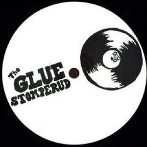 STOMPERUD / KOMMAFEIL