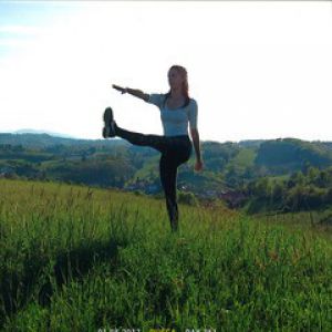 REMIX EP (MANO LE TOUGH/TALE OF US)