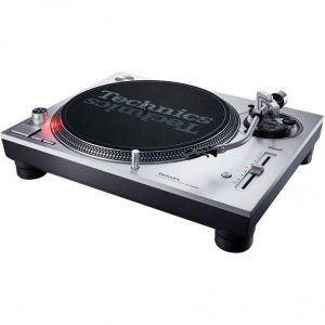 TECHNICS SL 1200 MK7